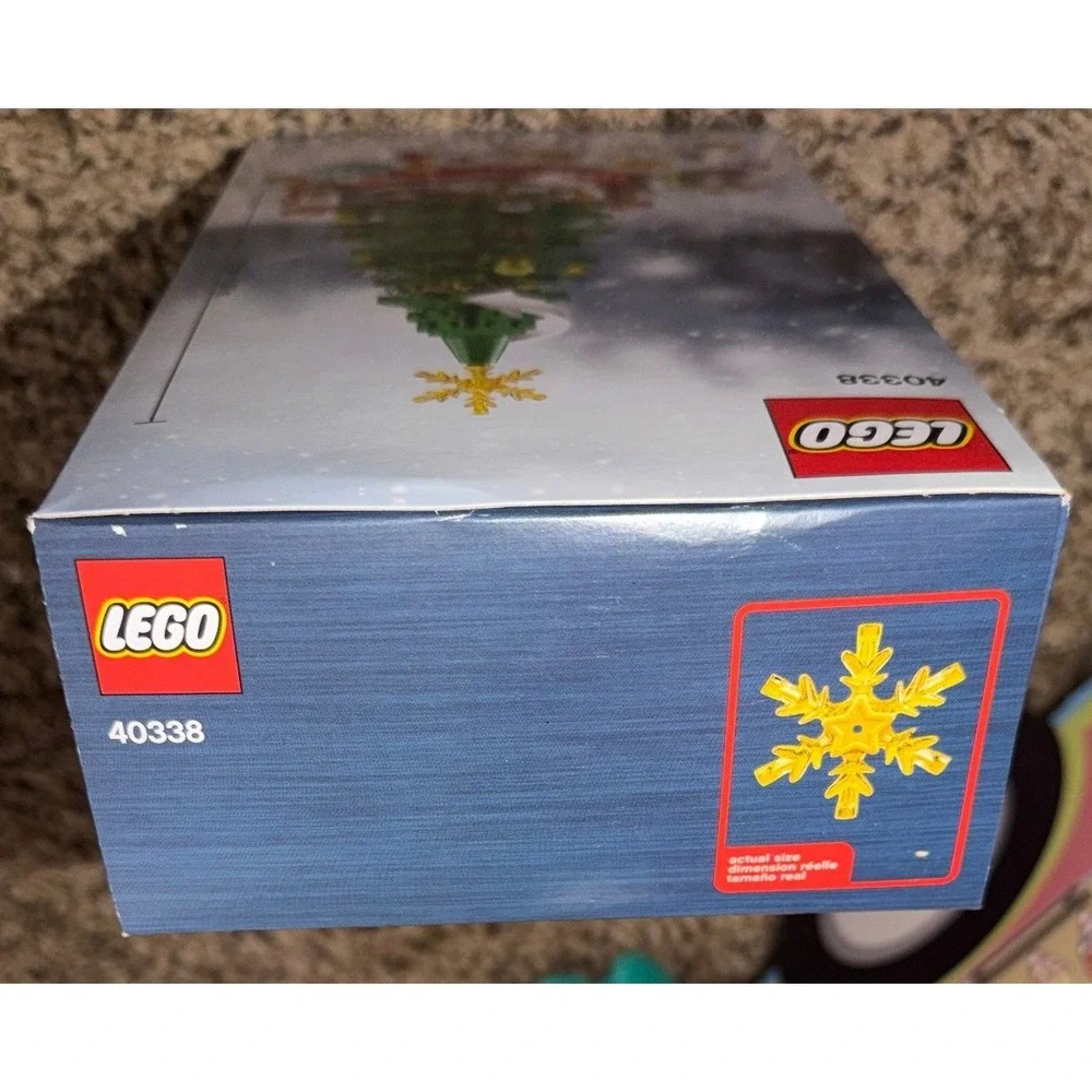 Lego Christmas Tree Limited Edition Building Set (NWT) 40338